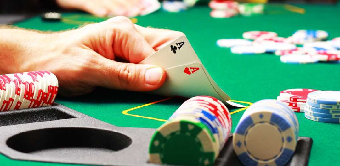 Kiếm được bao nhiêu tiền khi chơi Poker